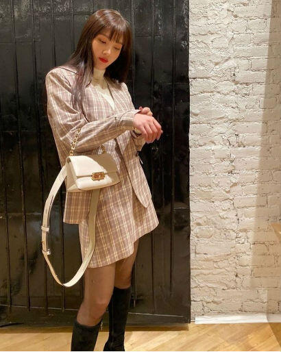 10 Inspirasi OOTD ala Joy Red Velvet yang Selalu Simple dan Kece