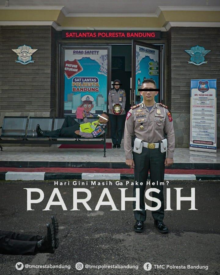 Plesetan Poster Film Parasite jadi PARAHSIH !