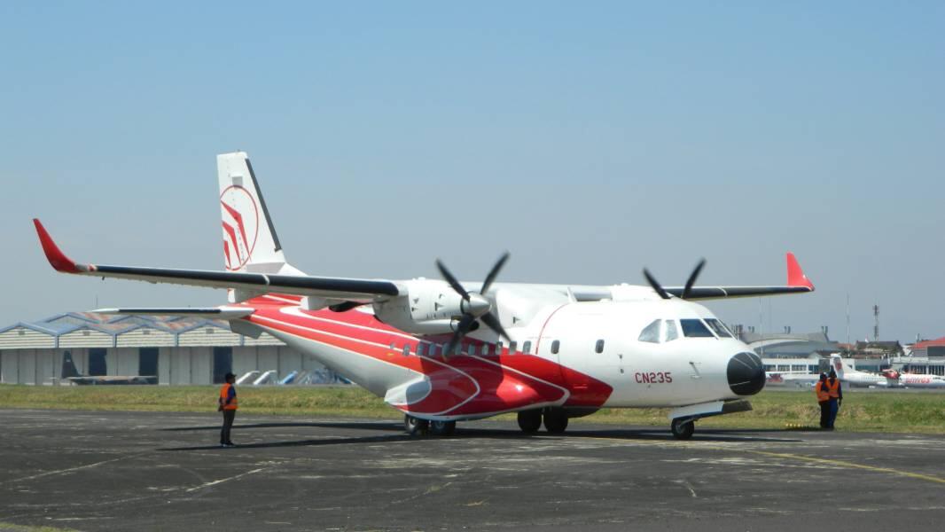Mengenal CN235, Pesawat Buatan Indonesia yang Laris Manis