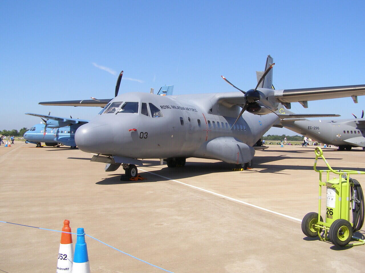 Mengenal CN235, Pesawat Buatan Indonesia yang Laris Manis