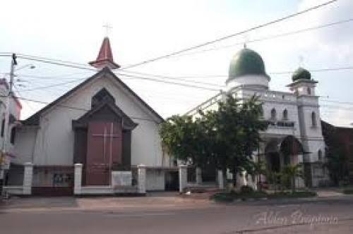 Wapres Ma'ruf: Jangan Bangun Rumah Ibadah Jika Syaratnya Belum Terpenuhi