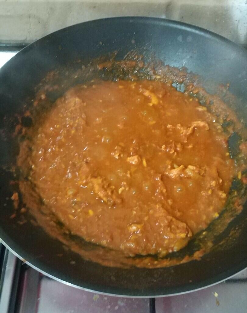Chicken Tikka Masala dan Naan Bread