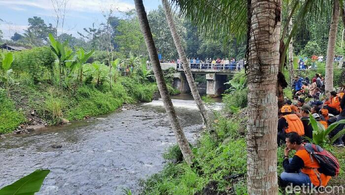 Kegiatan Pramuka Berujung Petaka, Pak Guru: Saya Gak Ikut Susur Sungai Karena Hujan