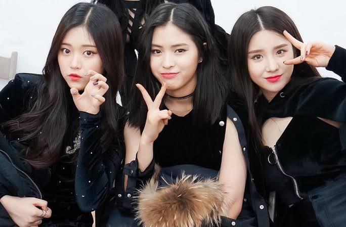 LOOΠΔ : Girlgroup Underdog Yang Revolusioner