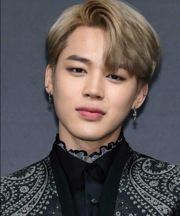 Hubungan Fans dan Artis Sekeren Mereka? Contoh kuy Jimin BTS dengan Sarang!