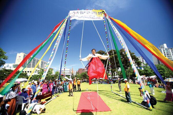 Waktu Kecil Anak-Anak Korea Mainnya Apa Sih? Yuk Simak 5 Permainan Tradisional Korea