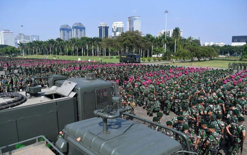 Survei : TNI Lembaga Negara Paling Dipercaya Publik
