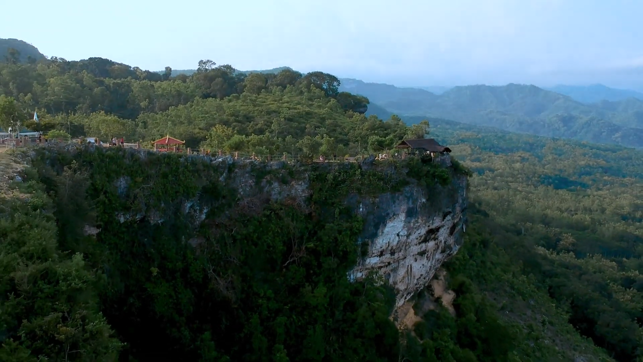 &#91;COC Regional : Lokasi Wisata&#93; Bukit Sentono Pacitan yang Menawan Hati