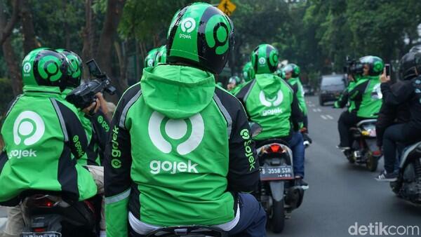 Gojek dan Grab Mau 'Kaw'in'?