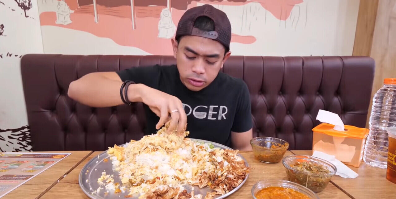 Review Konten-Konten Tanboy Kun : YouTuber Kuliner Paling Rakus se-Indonesia