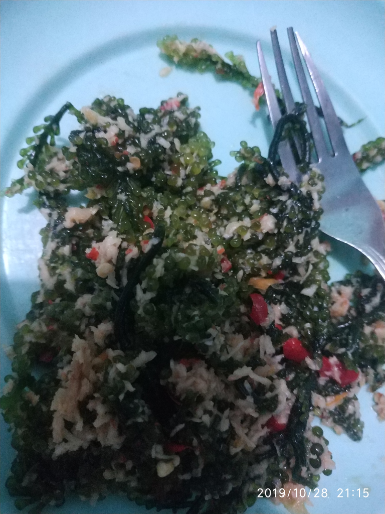 &#91;COC Regional: Makanan Tradisional&#93; Bagaimana Rasanya Urap Rumput Laut? Kepoin Yuk! 