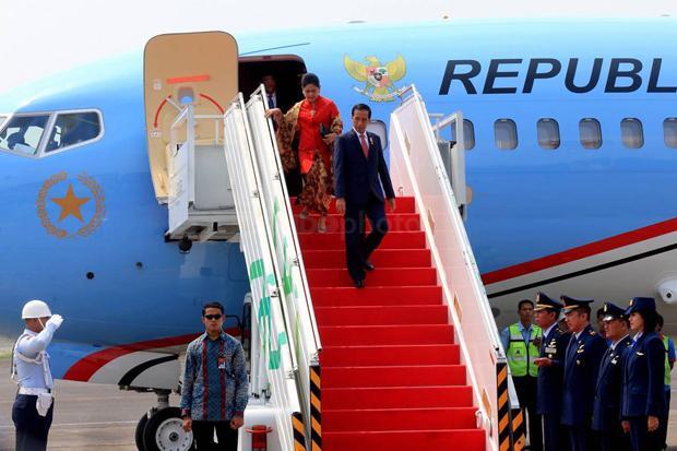 Sewa Pesawat, Istana Sebut Bisa Pilih Negara Transit yang Aman dari Corona