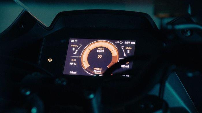 Wujud Motor Listrik Yang Harganya Setara Honda HRV