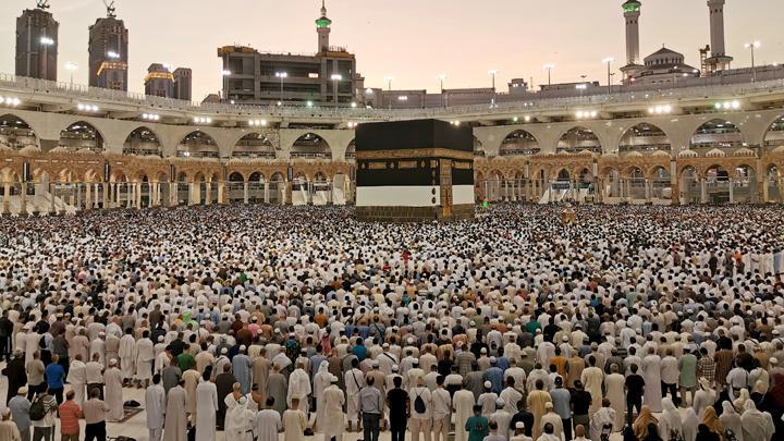 Arab Saudi Tangguhkan Visa Umrah, AMPHURI Minta Jemaah Sabar dan Tawakal