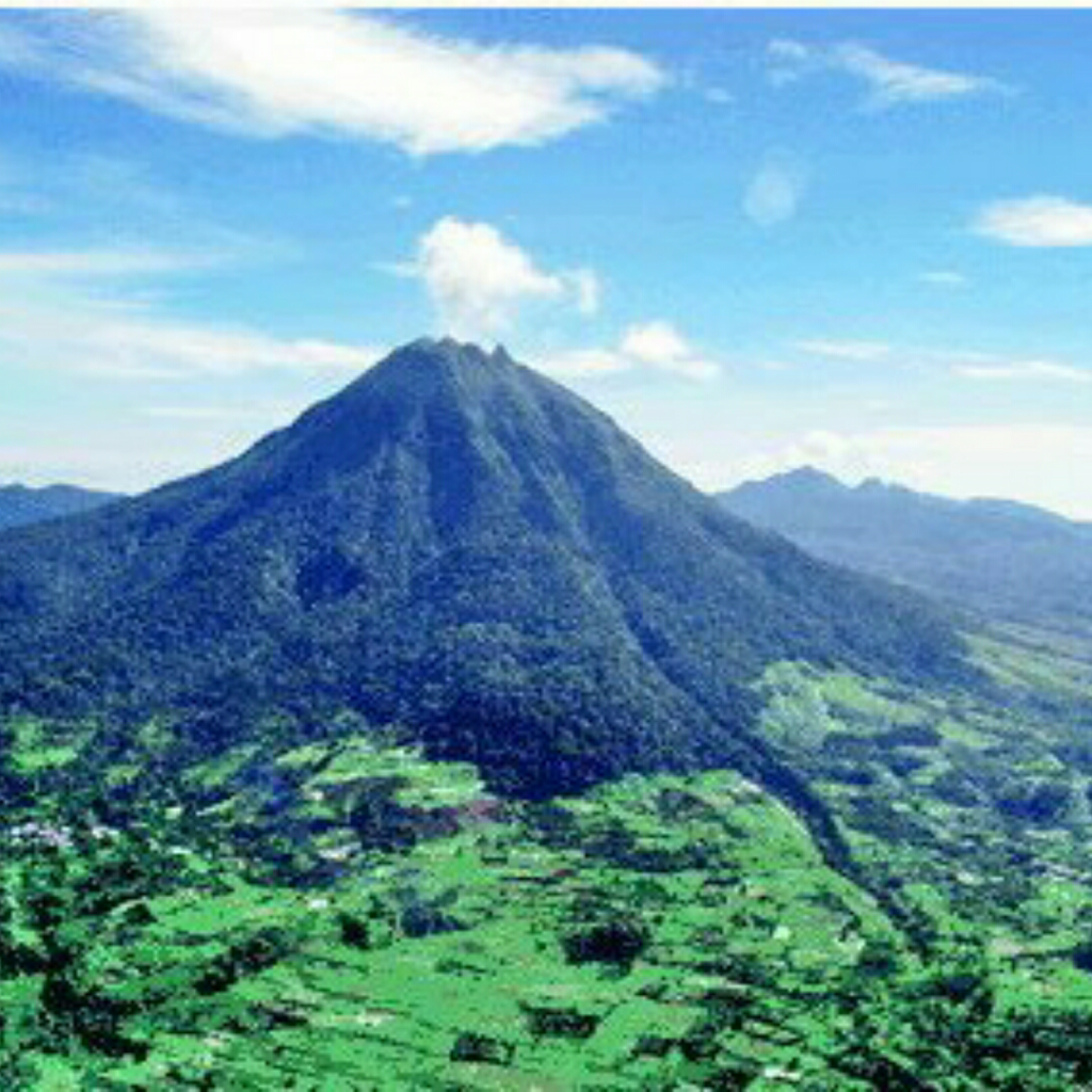 &#91;COC Regional : Lokasi Wisata&#93;Gunung Leuser yang Merupakan Warisan Dunia, Keren! 