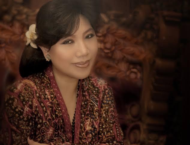  Anne  Avantie  Inspirasi Kebaya dari Tradisi menjadi Karya 