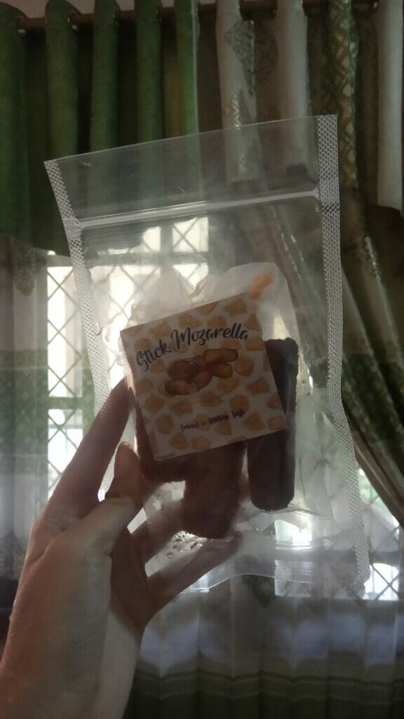 Stick mozarella