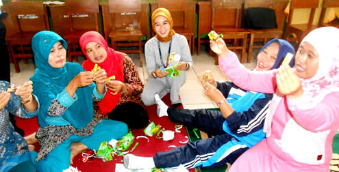 Inspirasiku Dalam Mengolah Sampah Dari Seorang Nina Nuraniyah