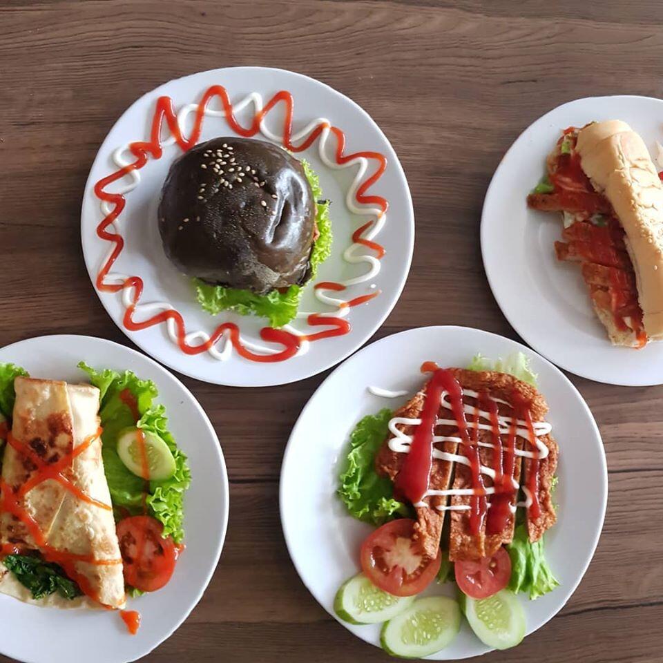 PENAWARAN SUPER LANGKA DARI FRANCHISE AYAM DADAR BANDUNG!!