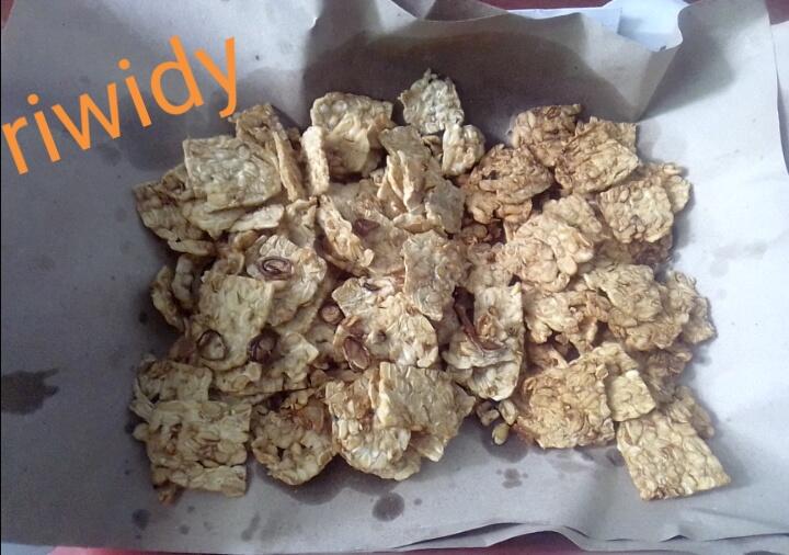&#91;COC Regional:Makanan Tradisional&#93;KripikTempe Kanji Ngawi, Mudah Lho Membuatnya!