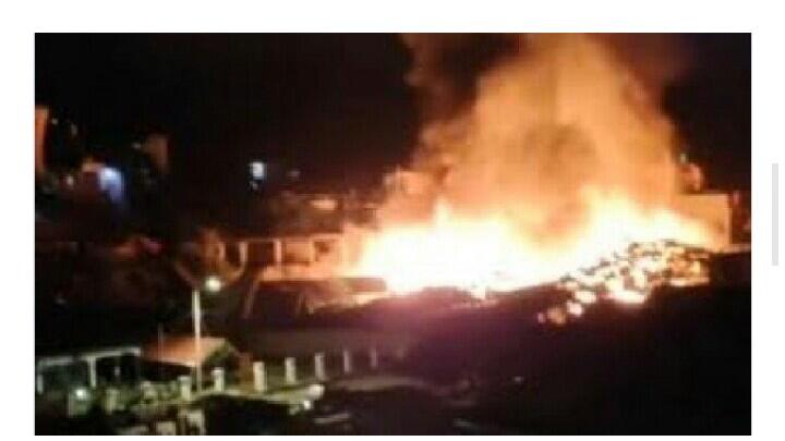 Api Hanguskan 14 Kios Warga, Begini Kronologi Kebakaran di Pasar Makale Tana Toraja