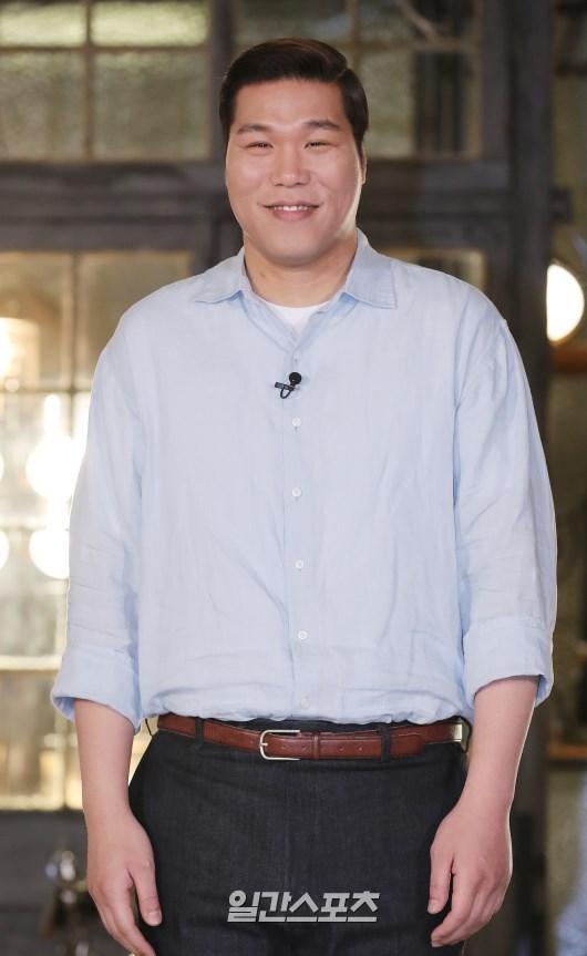 Selebritis Korea Turunkan Harga Sewa Gedung untuk Bantu Para Terdampak COVID-19