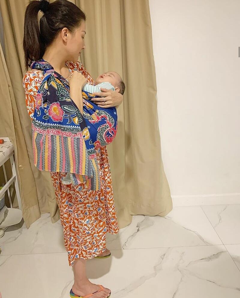 Belajar Kesederhanaan dan Ketulusan pada Sarwendah Tan