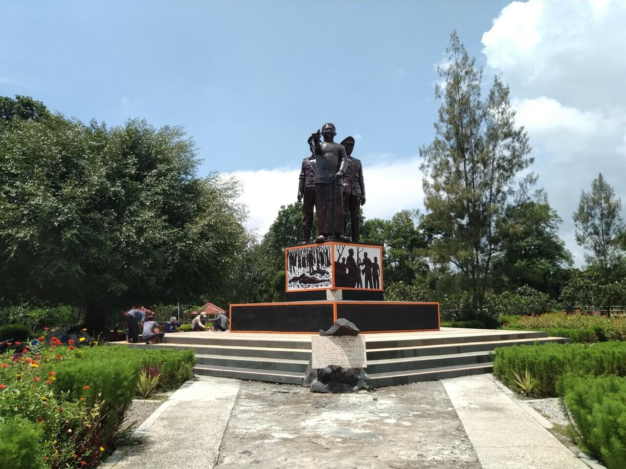 &#91;COC Regional: Lokasi Wisata&#93; Kebiadaban PKI 1948 di Monumen Soerjo