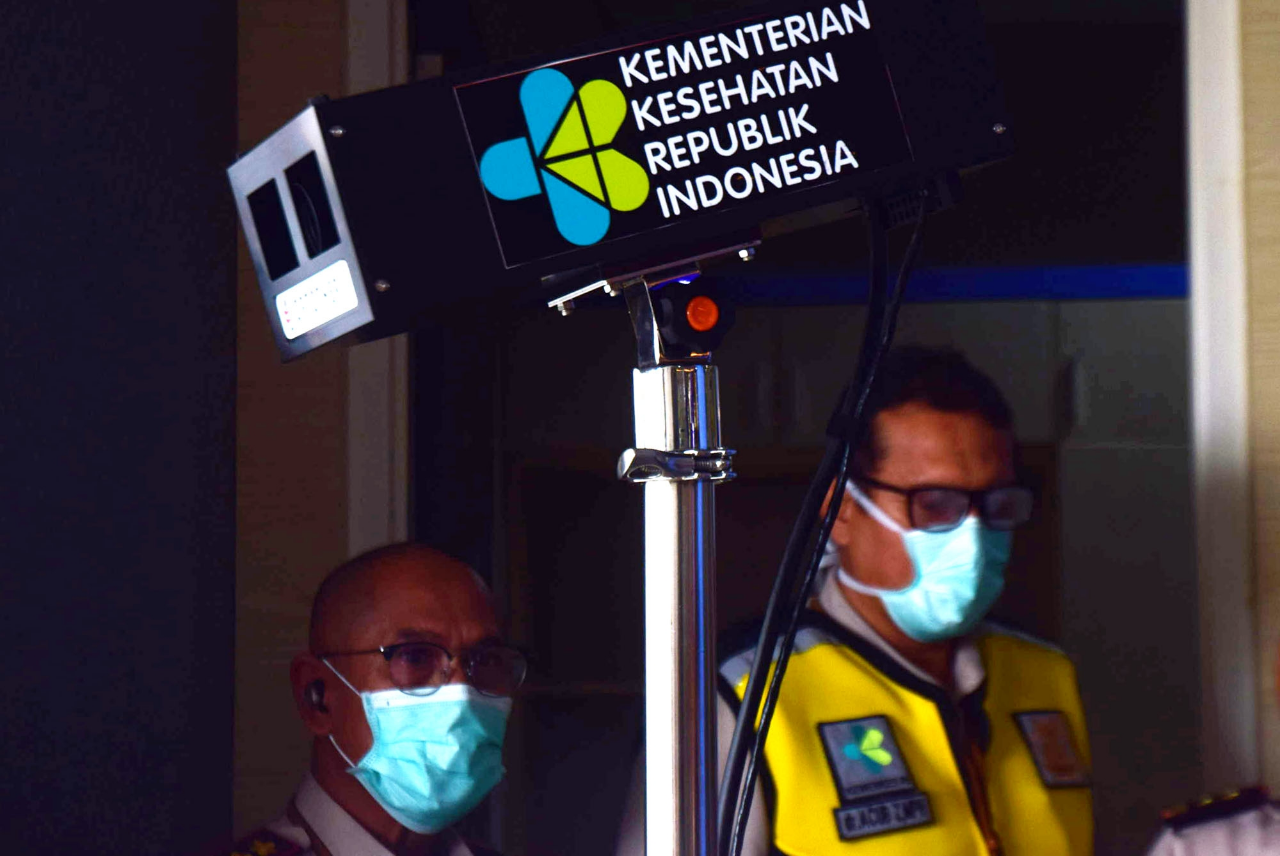 Takut Virus Korona, Warga Surabaya Panik