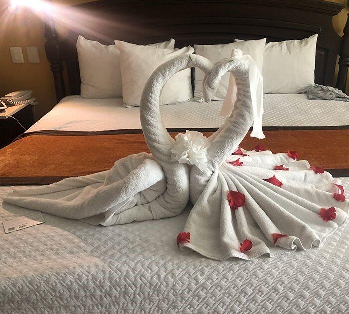 “Origami” Handuk di Hotel Hadirkan Handuk-handuk dengan Bentuk yang Unik!