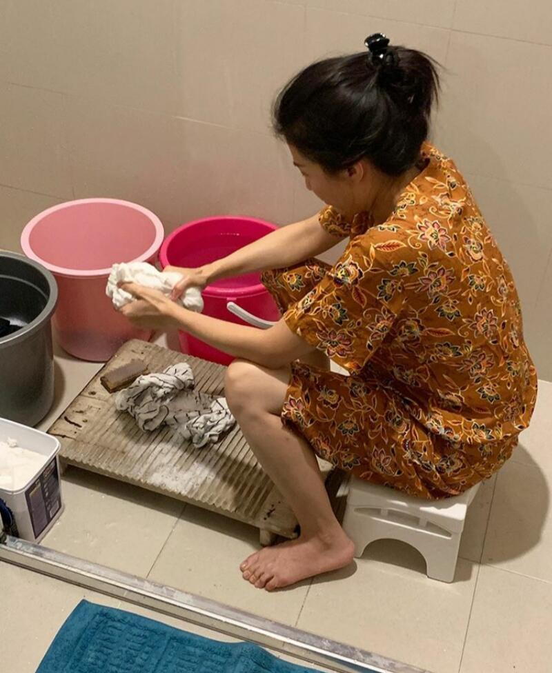 Belajar Berbagi pada Sosok Bunda Sarwendah