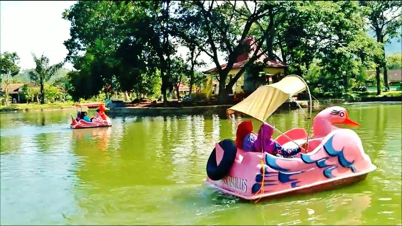 &#91;COC Regional: Lokasi Wisata&#93; Menikmati Kenyamanan Sendang Bulus Pager