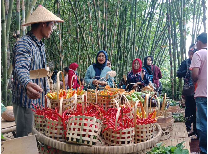 &#91;COC Regional : Wisata&#93; Pasar Papringan, Surga Penggemar Kuliner Tradisional