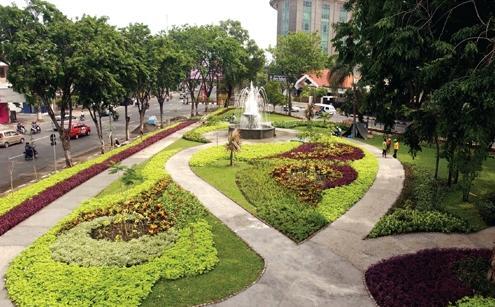 5 Aksi Tri Rismaharini yang Bikin Kita Berdecak Kagum