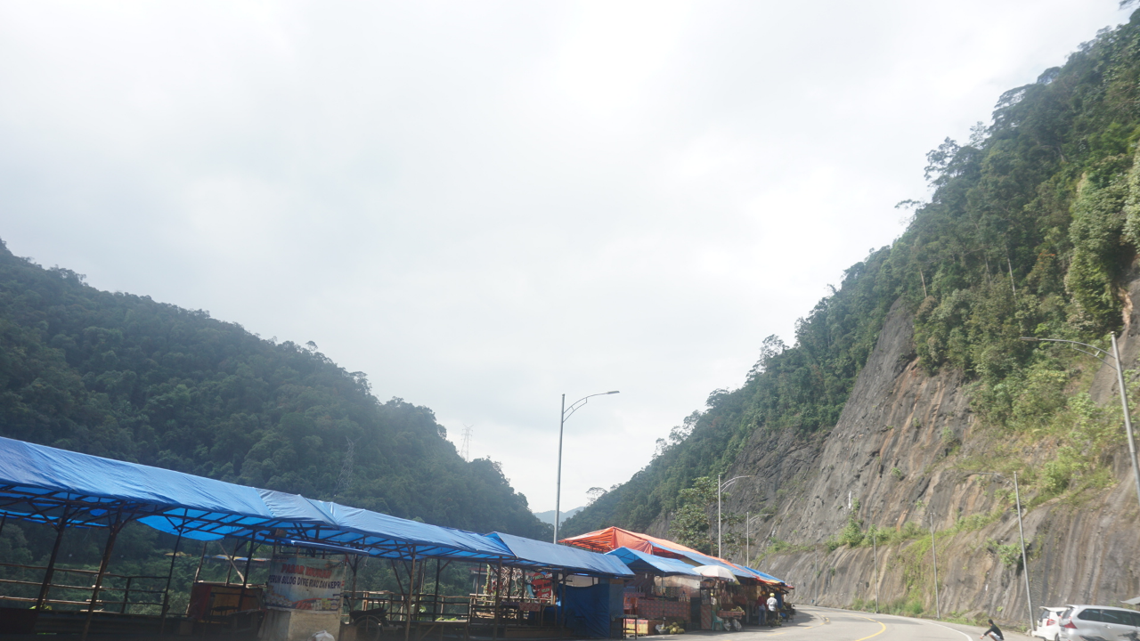 Pengalaman Solo Travel ke Sumatera Barat