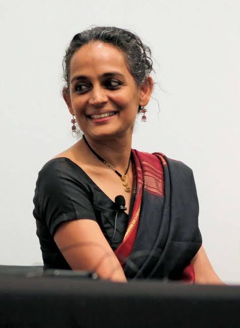 Arundhati Roy: Belajar Ide Brilian, Serius &amp; Murah Hati Darinya. Hasil? Amazing! 