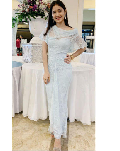 10 Inspirasi OOTD Monokrom ala Cut Syifa Style Hangout hingga Pesta