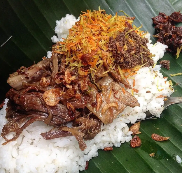 &#91;COC Regional : Makanan Tradisional&#93; Nasi Krawu Khas Kota Gresik