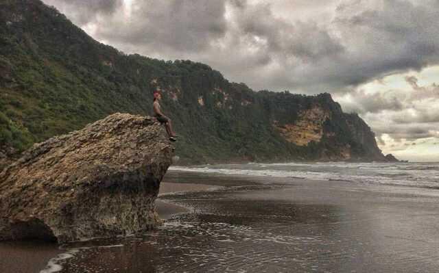 Aroma Mistis Parangtritis Semakin Menghipnotis Turis, 10 Pantai Ini Tak Kalah Eksotis