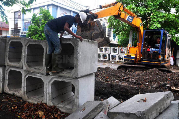 Jakarta Gampang Banjir jika Hujan, Pemprov DKI Perlebar Drainase