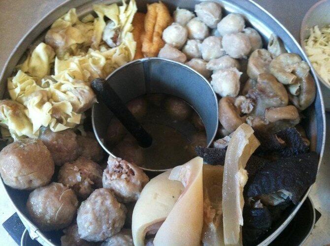 Bukan Bakso yang Menentukan Bakso itu Enak, tapi ini, nih!
