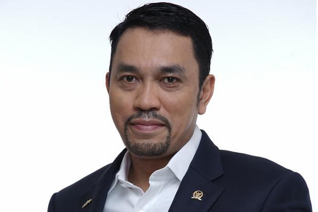 Tips Kaya Raya Ala Ahmad Sahroni untuk Generasi Milenial