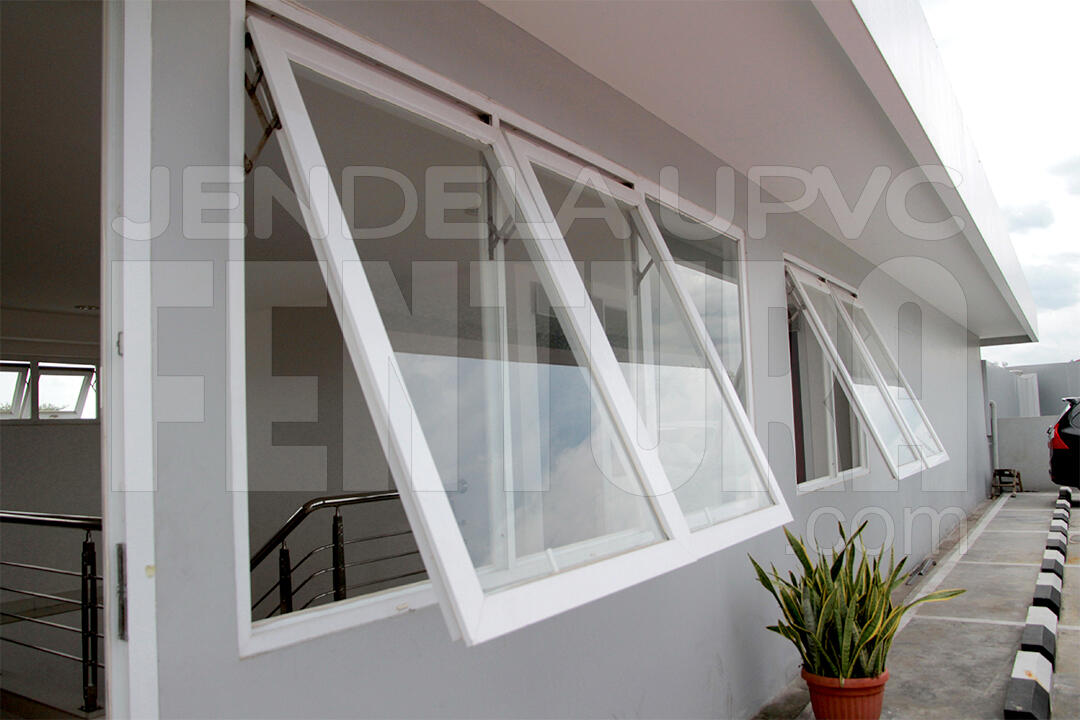 Kusen Pintu Bahan uPVC
