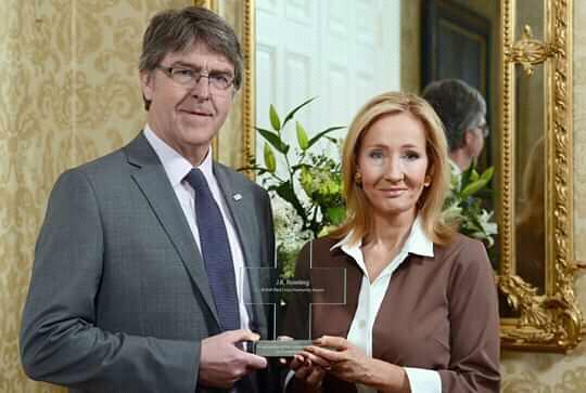 J. K. Rowling, Wanita Introvert Penulis Harry Potter yang Mampu Sihir Dunia