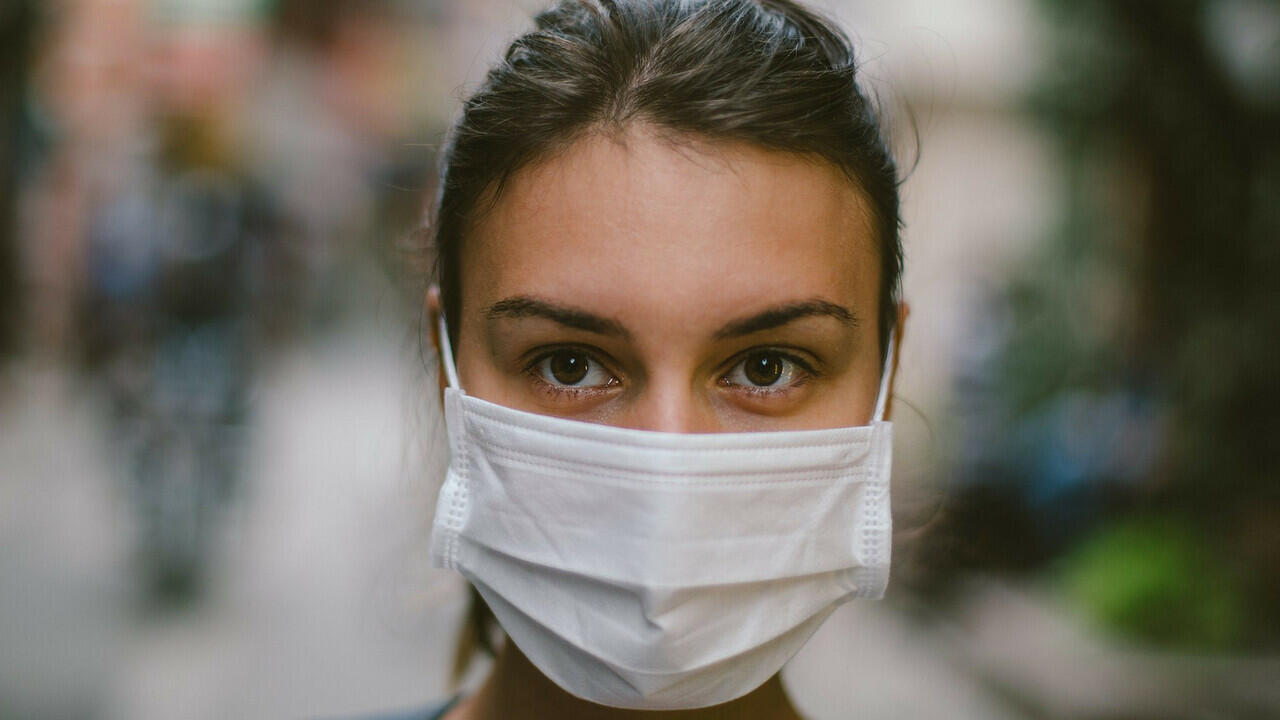 Waspada Virus Corona. Gunakan Jenis Masker Ini agar Terhindar dari Virus Corona!