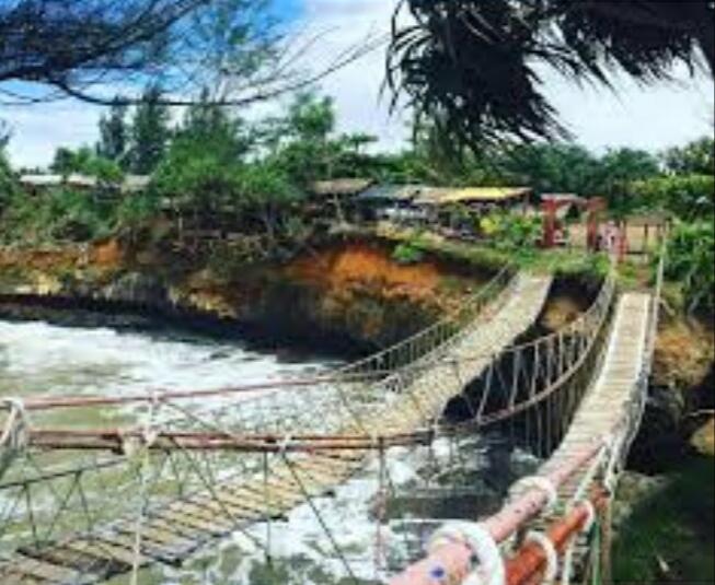 &#91; COC Regional : Lokasi Wisata &#93; Pantai Sungai Suci Yang Menawan
