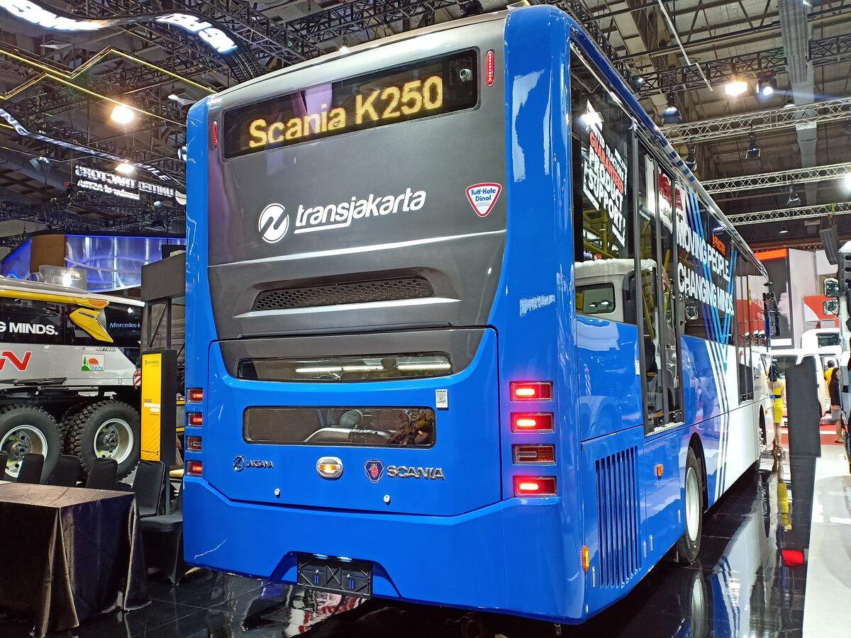 Kenalan Sama Bis Barunya Transjakarta Yuk... (SCANIA K250IB)