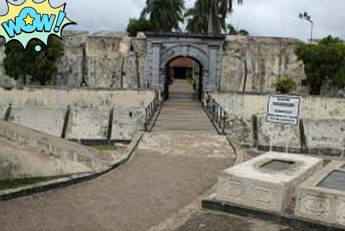 &#91; COC Regional : Lokasi Wisata &#93; Benteng Marlborough Tempat Wisata Bersejarah.