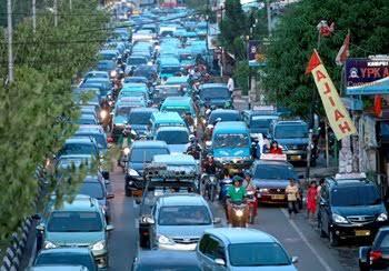 Jakarta Macet, Kota Lain Tinggal Menunggu Waktu