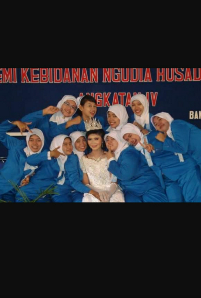Sosok wanita inspirasiku sebagai tenaga kesehatan